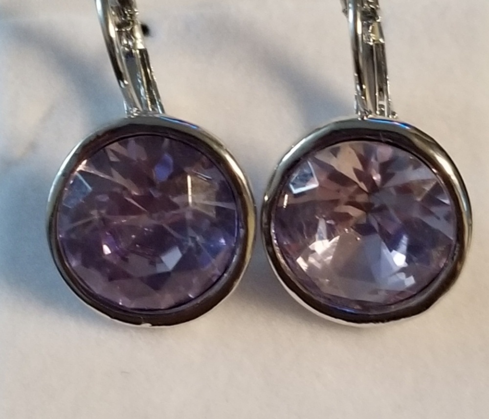 Light Amethyst Swarovski Crystal element earrings